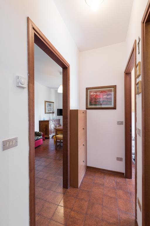 Comfort Beach House Marina di Massa Exterior photo